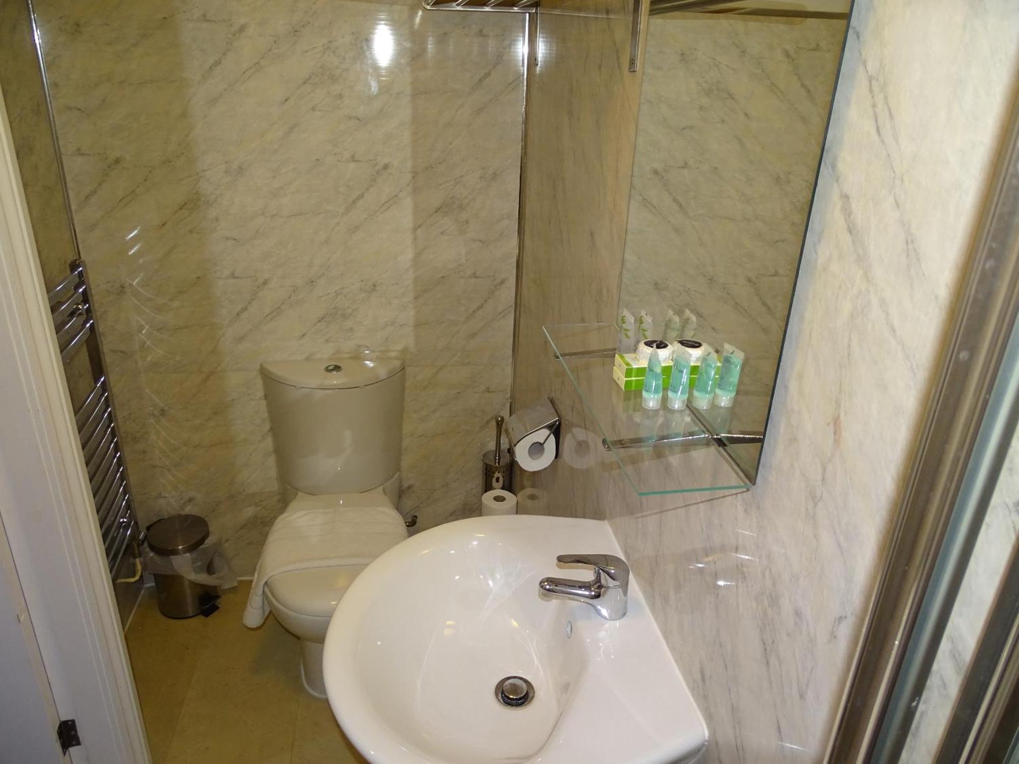 Milverton Hotel Manchester Bilik gambar